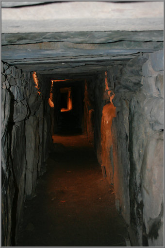 Gang im Inneren von Knowth