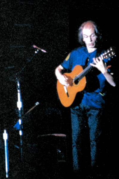 Steve Howe (g)