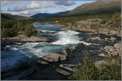 Reißender Fluß Gjende bei Maurvangen