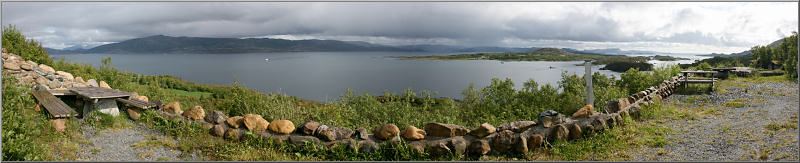 Blick von Leka aufs Festland
