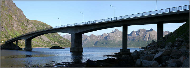 Brücke am Sundklakkstraumen