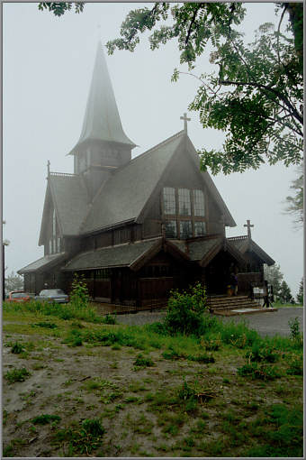 Alte Holzkirche am Holmenkollen